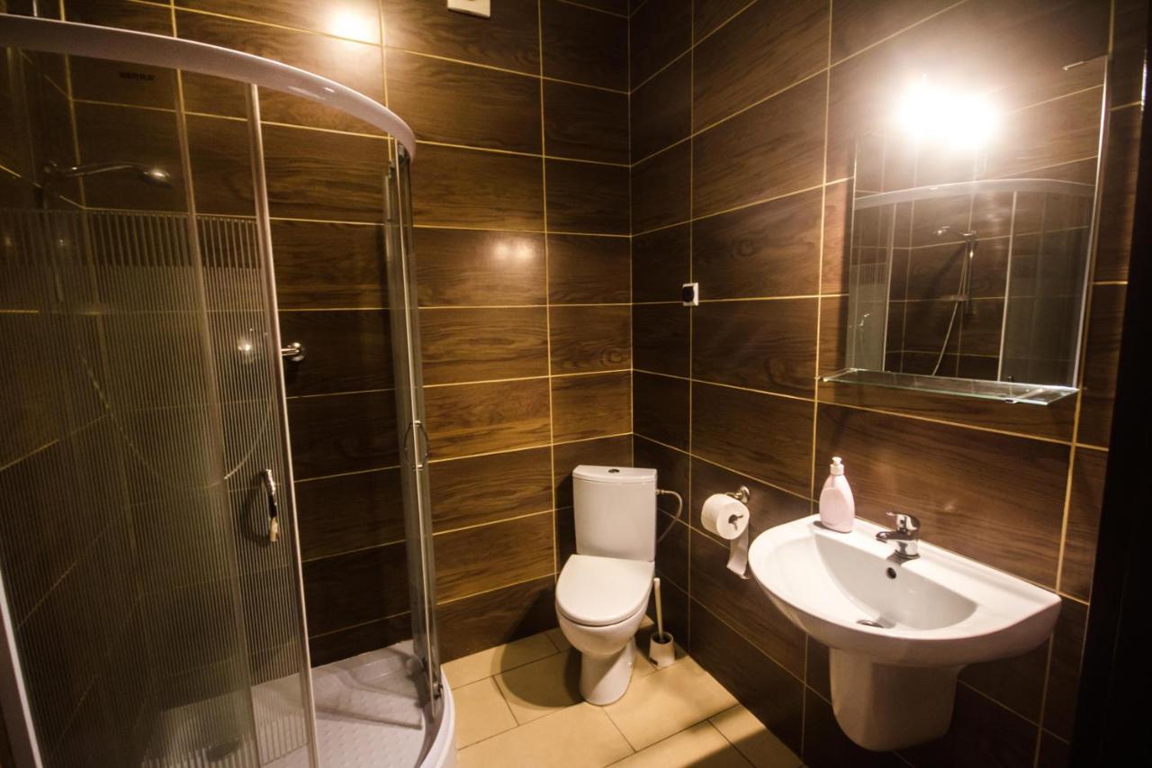 Hostel Soleil Кутно Экстерьер фото